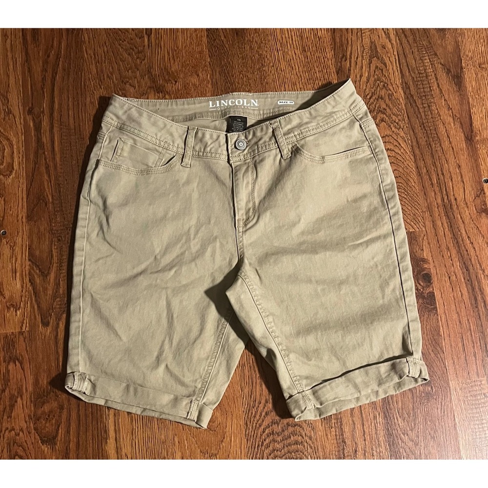 Lincoln Outfitters Womens Khaki Bermuda Shorts Tan Cuffed Stretch Twill Size 10